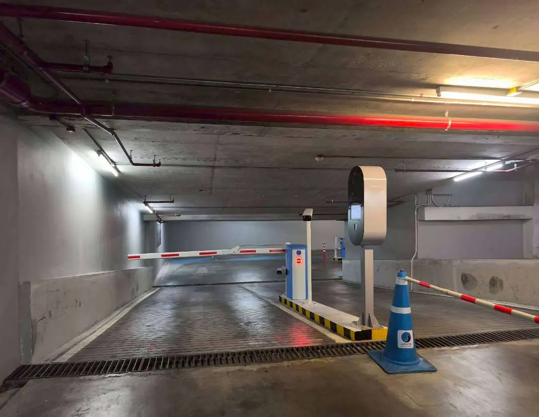 Vajira Hospital car park level P1A